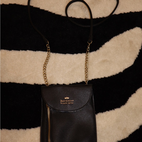 Juicy couture black crossbody - Picture 2 of 6